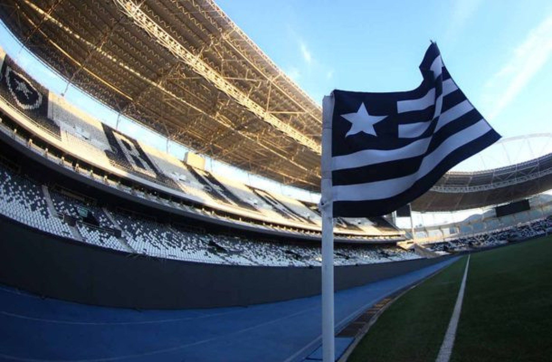 Nilton Santos é o estádio da Série A com mais bares e restaurantes no entorno