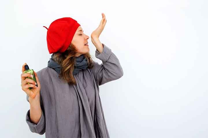 Afinal, o olfato, sendo um dos sentidos mais ligados às emoções e à memória, torna os perfumes não apenas fragrâncias agradáveis, mas também formas de criar e preservar memórias duradouras.-Imagem Freepik