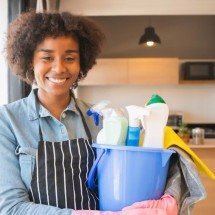 Tarefas domésticas: como planejar o mês e manter a rotina sob controle - Freepik
