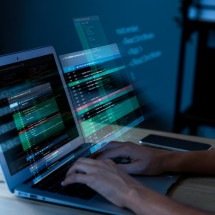 Brasil possui mais de 221 mil empresas de TI - DINO