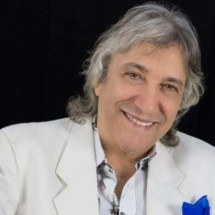 Aos 73 anos, morre sósia de Roberto Carlos - Tupi - Pablo Oliveira
