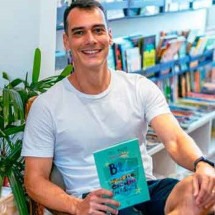 Ciência e diversão - Moah! Editora/Divulga&ccedil;&atilde;o 