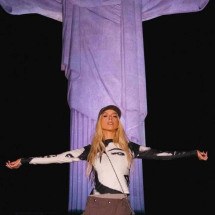 Christina Aguilera desembarca no Brasil - Tupi - Pablo Oliveira