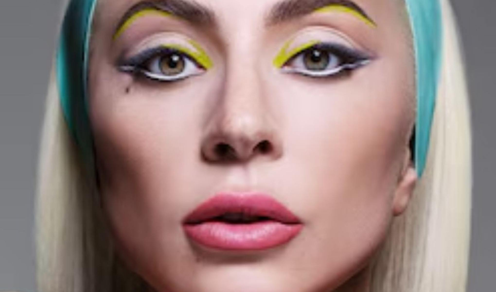 Na época do lançamento da Haus Labs, Gaga falou sobre como a make foi importante para que ela se sentisse uma mulher bonita
