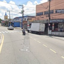Motorista de aplicativo vê roubo, atropela ladrão e é morto a tiros
