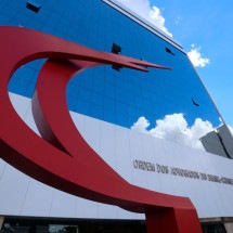OAB cria plataforma para combater o golpe do falso advogado