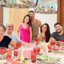 Larissa Manoela curte Páscoa com família do noivo André Luiz Framback - Tupi - Pablo Oliveira