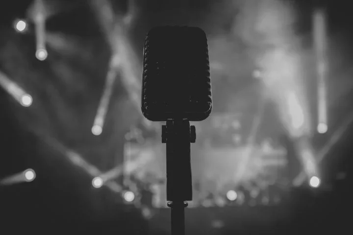 Estudo revela as músicas que deixam as pessoas mais felizes - StockSnap por Pixabay