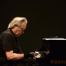 Câncer de Próstata: entenda a doença do maestro João Carlos Martins