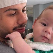 Zé Felipe lamenta ausência enquanto filho está internado - Tupi - Pablo Oliveira