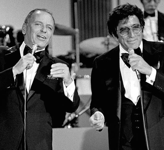A performance de Bennett encantou Frank Sinatra , que rasgou elogios para ele numa entrevista para a revista Life, em 1965: “A meu ver, Tony é o melhor cantor da indústria. Eu me emociono quando o vejo, me comove".