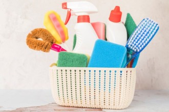 Diferença entre vinagre, amaciante e bicarbonato: quando usar cada um