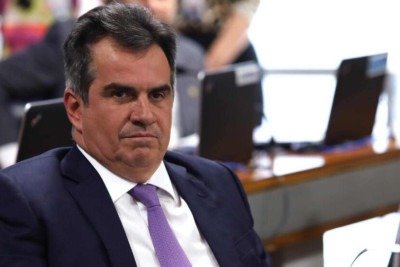 Ciro Nogueira sofreu busca e apreens&atilde;o durante opera&ccedil;&atilde;o da PF em 7 de maio, em investiga&ccedil;&atilde;o que apura se ele recebeu pagamentos mensais recorrentes de Daniel Vorcaro -  (crédito: Platobr Politica)