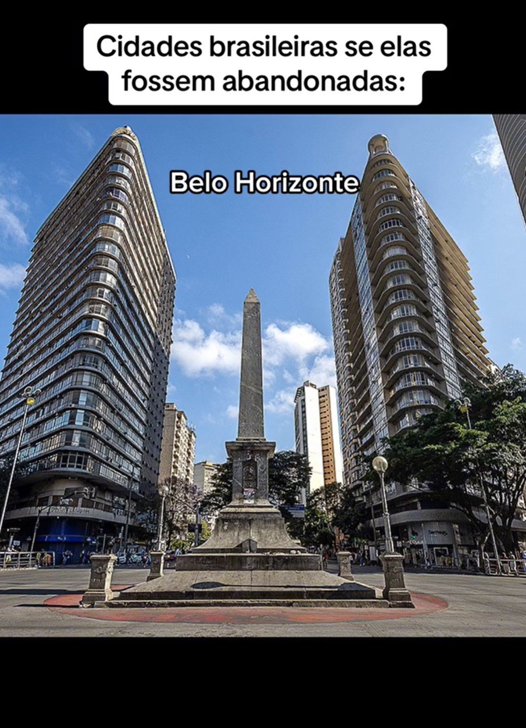 Em mais uma cidade do sudeste, Belo Horizonte ganha destaque com seus prédios que impressionam por sua arquitetura e beleza. Ao centro, está o Monumento Comemorativo ao Centenário da Independência, lançado em 7 de setembro de 1922.