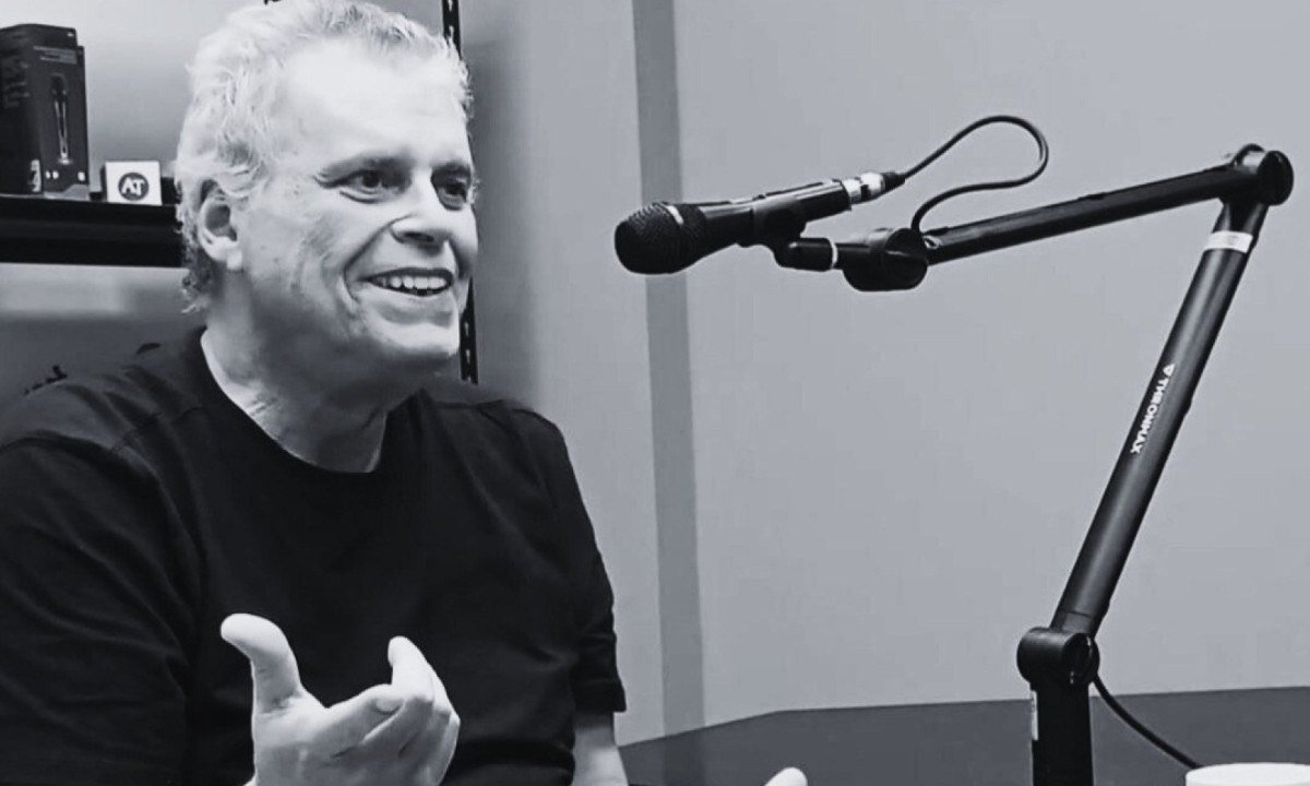 Luiz Antônio Mello foi fundador da Fluminense FM, rádio que mudou a cultura radiofônica no país -  (crédito: Reprodução/Jornal A TRIBUNA)