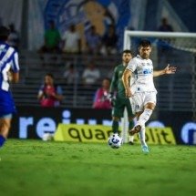 Atuações do Grêmio contra o CSA: Cristian Olivera é o destaque na derrota - Divulgação/Grêmio