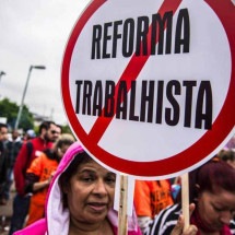 Reforma trabalhista aumentou informalidade ao enfraquecer sindicatos, diz estudo inédito