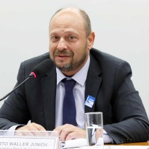 INSS: novo presidente discute plano de ressarcimento a aposentados nesta sexta