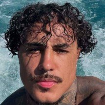 Após fake news, MC Livinho detona ex-affair de Neymar - Tupi - Pablo Oliveira