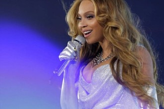 Beyoncé menciona a Bahia em show e emociona brasileiro