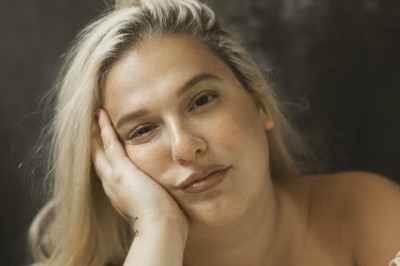 Alice Caymmi celebrou 'a maior cantora do Brasil' antes da morte da tia, na mensagem postada em 29 de abril, dia do aniversário de Nana Caymmi -  (crédito: Marcela Cure/divulgação)