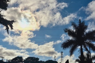 Dia ameno e de poucas nuvens em Belo Horizonte e na Grande BH, como na foto, em Contagem -  (crédito: Jair Amaral/EM/D.A.Press)