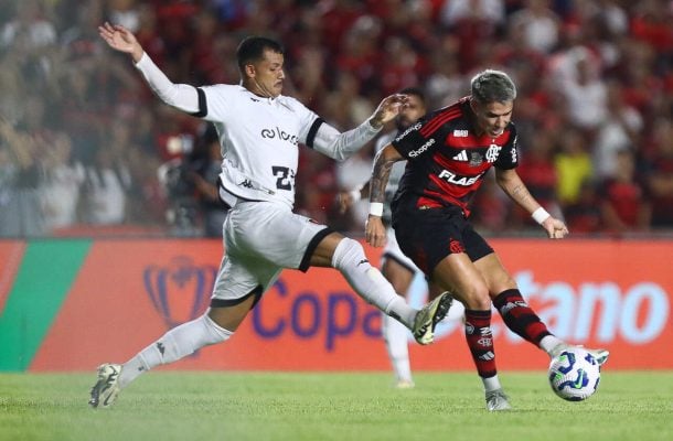 BOTAFOGO-PB - A equipe de Antônio Carlos Zago se defendeu adotou uma estratégia bem definida e se defendeu até onde conseguiu. Quase conseguiu levar uma placar excelente para o jogo da volta. Agora, precisa vencer no Maracanã. NOTA 6.0 - Foto: Gilvan de Souza/Flamengo