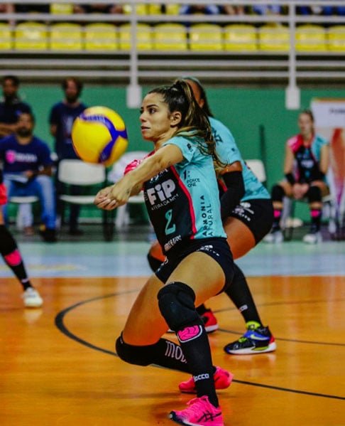 Key tem uma irmã gêmea, Keyt, que também é líbero, mas do Sesi-Bauru. Na atual temporada, ela participou da decisão da Superliga de Vôlei na derrota de sua equipe para o Osasco, no ginásio do Ibirapuera.