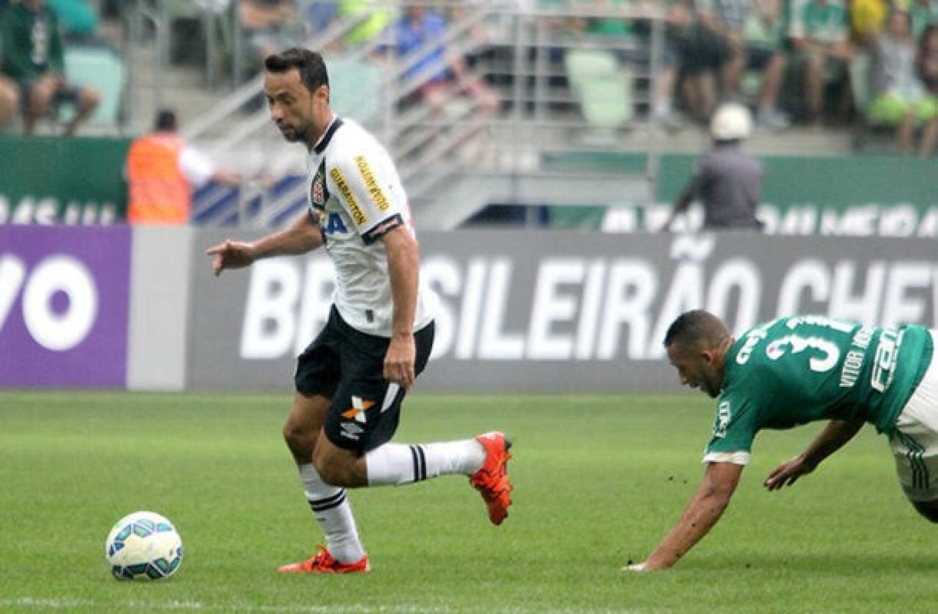 Vasco tenta se recuperar no Brasileirão e encerrar jejum contra o Palmeiras