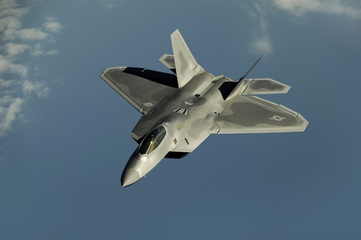 A lista considerou 145 países que possuem aviões militares, como caças, bombardeiros, aeronaves de treinamento, transporte e reabastecimento.