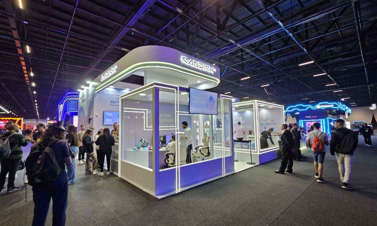 Com 120 m&sup2; e visual vibrante, estande da SanDisk destaca a nova linha Creator Series durante a Gamescom Latam 2025, no Distrito Anhembi, em S&atilde;o Paulo -  (crédito: Leo Lima/EM/DA Press)