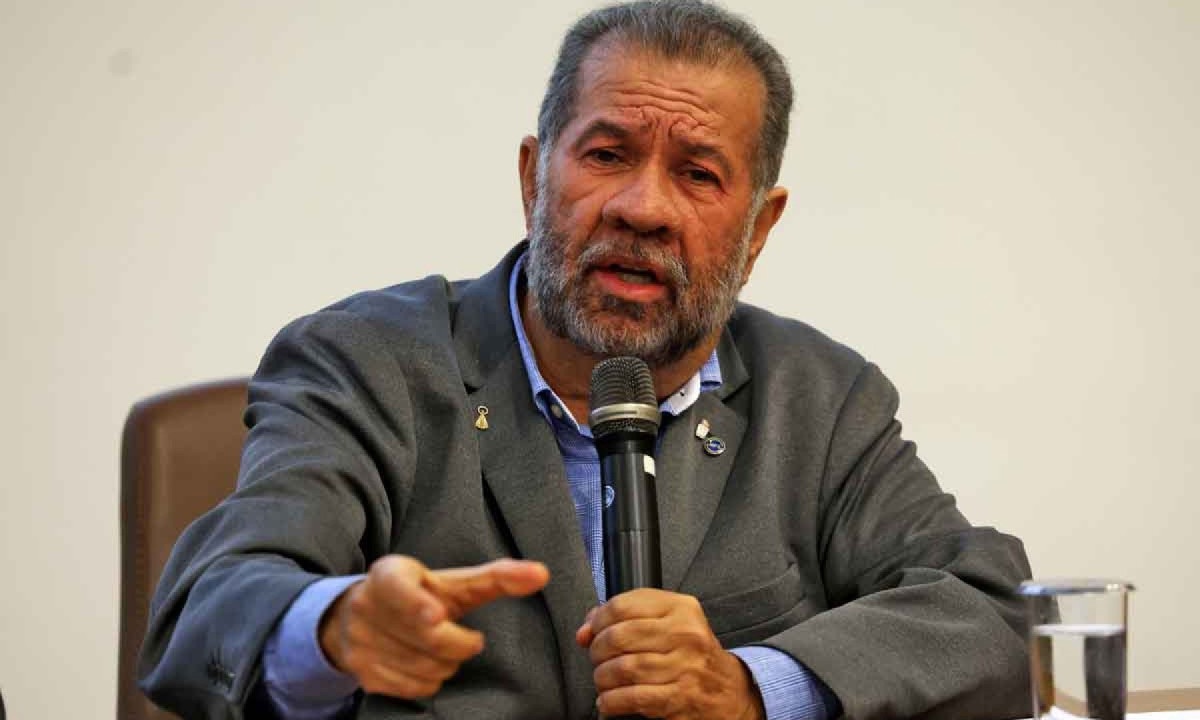 A investigação conduzida pela Polícia Federal já levou à demissão do ministro da Previdência, Carlos Lupi - (crédito: Antonio Cruz/Agência Brasil.) A investigação conduzida pela Polícia Federal já levou à demissão do ministro da Previdência, Carlos Lupi - (crédito: Antonio Cruz/Agência Brasil.)