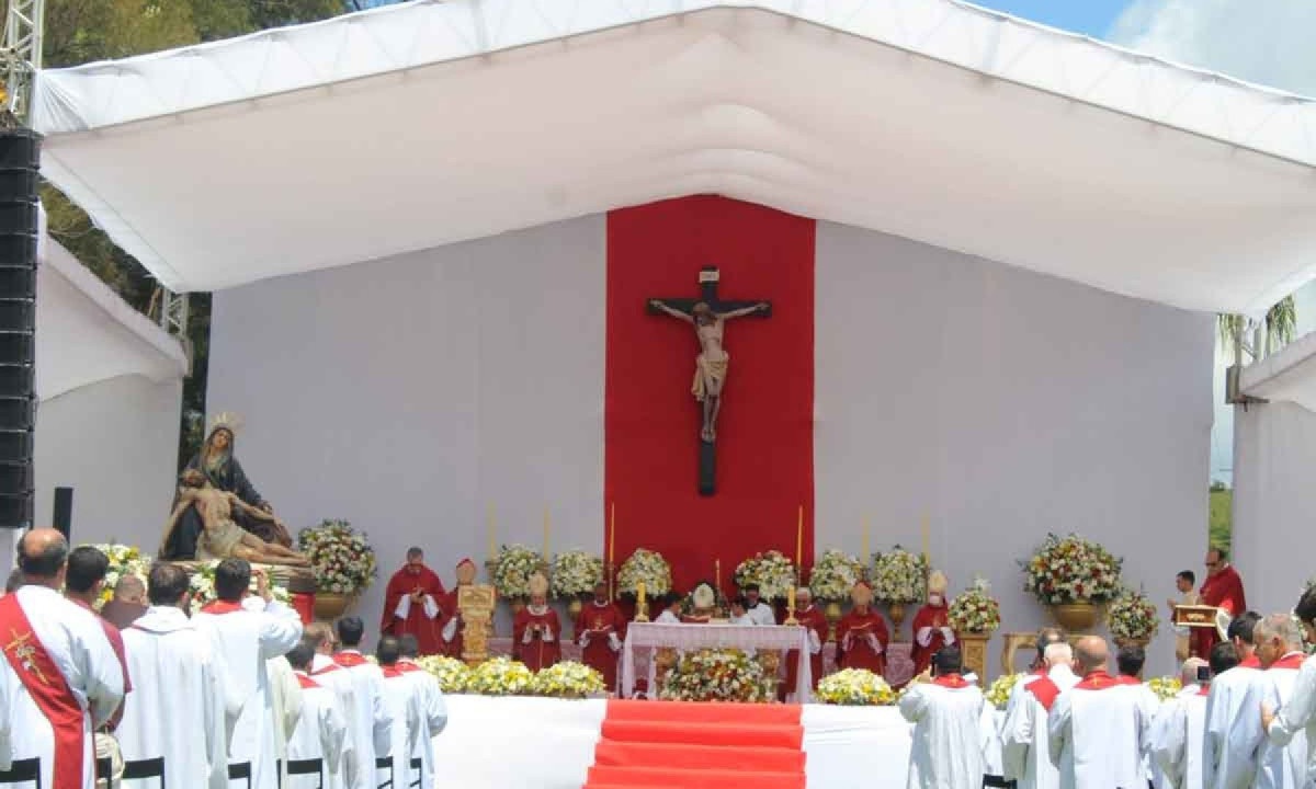 Em dezembro de 2022 ocorreu, em Barbacena, a cerimônia de beatificação de Isabel Cristina Mrad Campos, assassinada brutalmente 40 anos antes  