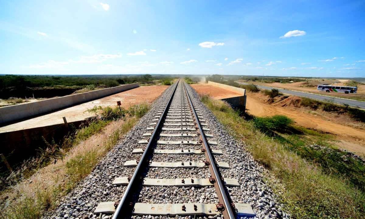 O sistema ferroviário é o gargalo logístico que pode colapsar o comércio do Brasil com a China - (crédito: Cadu Gomes/ Fotos Publicas/ Agencia PT; 11/12/2015 -) O sistema ferroviário é o gargalo logístico que pode colapsar o comércio do Brasil com a China - (crédito: Cadu Gomes/ Fotos Publicas/ Agencia PT; 11/12/2015 -)