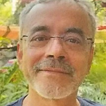 Luiz Fernandes de Assis entrelaça ficção e história em 3º romance