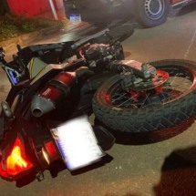 Motociclista capota e morre durante suposto racha no interior de Minas - PMMG/Divulgação