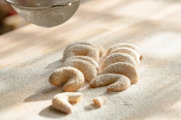 A baunilha é um dos ingredientes mais apreciados no mundo . Versátil, é essencial em confeitarias, na elaboração de doces, bolos e pudins. Capaz da 'magia' de transformar sabores e valorizar os produtos. -  (crédito: Imagem de Frank Schrader por Pixabay

)