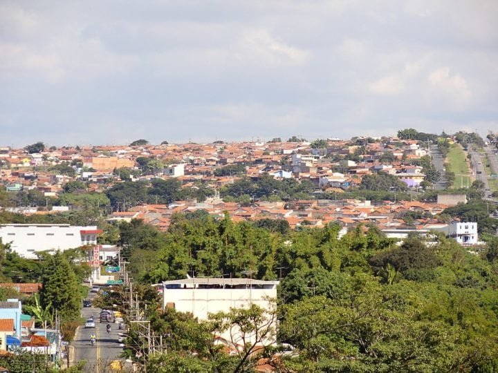 Paulínia (SP): Com cerca de 112 mil habitantes, Paulínia fica no noroeste de São Paulo, a aproximadamente 119 km da capital do estado. O município é considerado a maior potência petroquímica da América Latina.