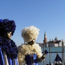Folia com arte; a tradição das máscaras no Carnaval de Veneza - Imagem de Yeimi por Pixabay