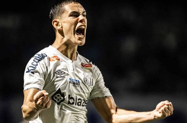 JP CHERMONT – Substituiu Luizão aos 37 minutos da etapa final. Poucos minutos em campo. SEM NOTA. Foto: Raul Baretta/Santos FC