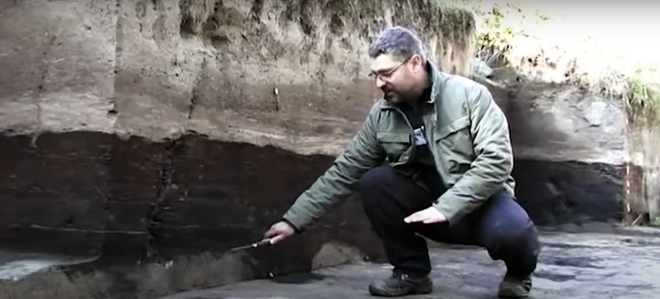 Em entrevista ao Daily Mail, o doutor Flavio Altamura, do Centro Senckenberg de Evolução Humana e Paleoambiente da Universidade de Tubingen, disse que esses vestígios fornecem dados sobre o paleoambiente e os mamíferos que habitaram a área.