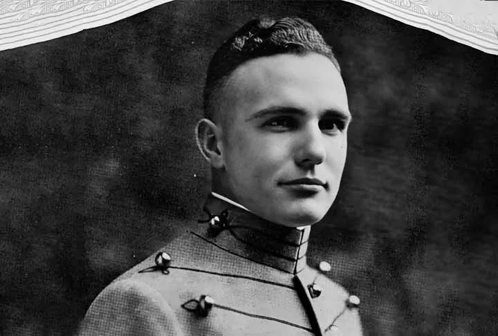 Tylor comandou as tropas no desembarque dos aliados na Praia de Omaha, na operação conhecida como "Dia D", a maior invasão por mar da história. Ele faleceu em 1969, aos 70 anos.