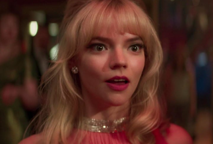 Outras obras marcantes em que Taylor-Joy atuou foram os filmes "Emma." (2020), "Os Novos Mutantes" (2020), "Noite ada em Soho" (2021) e "O Homem do Norte" (2022).