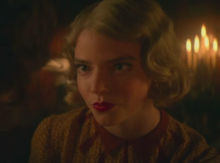 Entre 2019 e 2022, a atriz participou de 11 episódios da série de sucesso "Peaky Blinders".