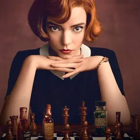 Em 2020, Taylor-Joy protagonizou a minissérie da Netflix, "O Gambito da Rainha", que foi um sucesso mundial.