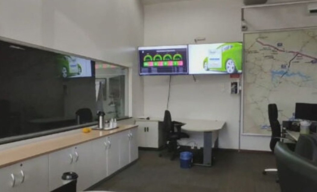 Os agentes da CCR recebem capacitação técnica das equipes, para que saibam lidar com os animais e fazer o resgate da forma correta, durante as inspeções.