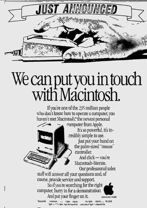 Em 1985, Jobs saiu da Apple e criou a NeXT. Mas em 1997 voltou para a Apple. O desenvolvimento tecnológico, os estudos e o trabalho levaram à criação revolucionária do iMac, em 1998. 