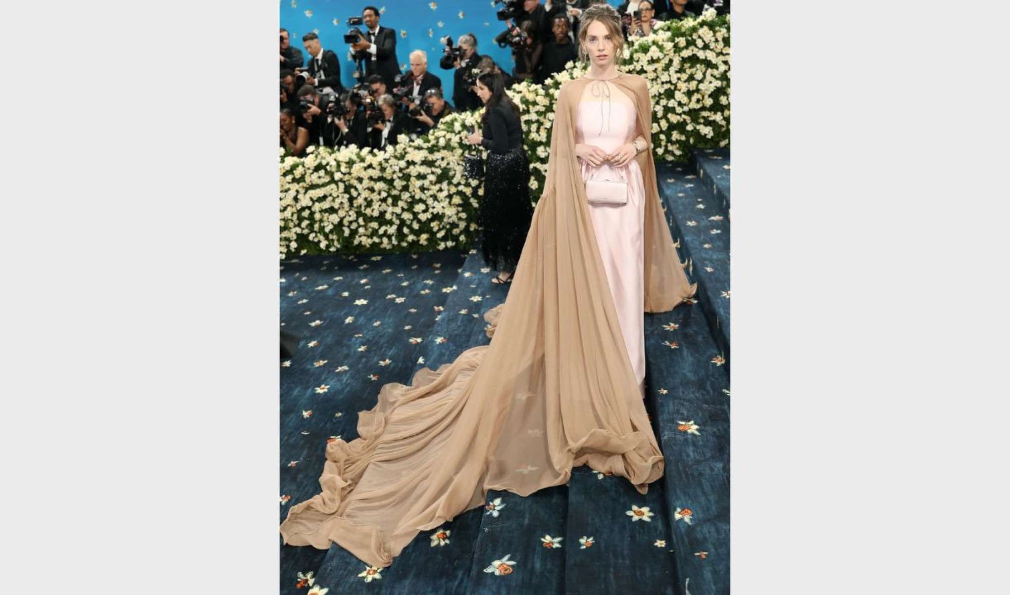 Maya Hawke
-Getty Images / Vogue