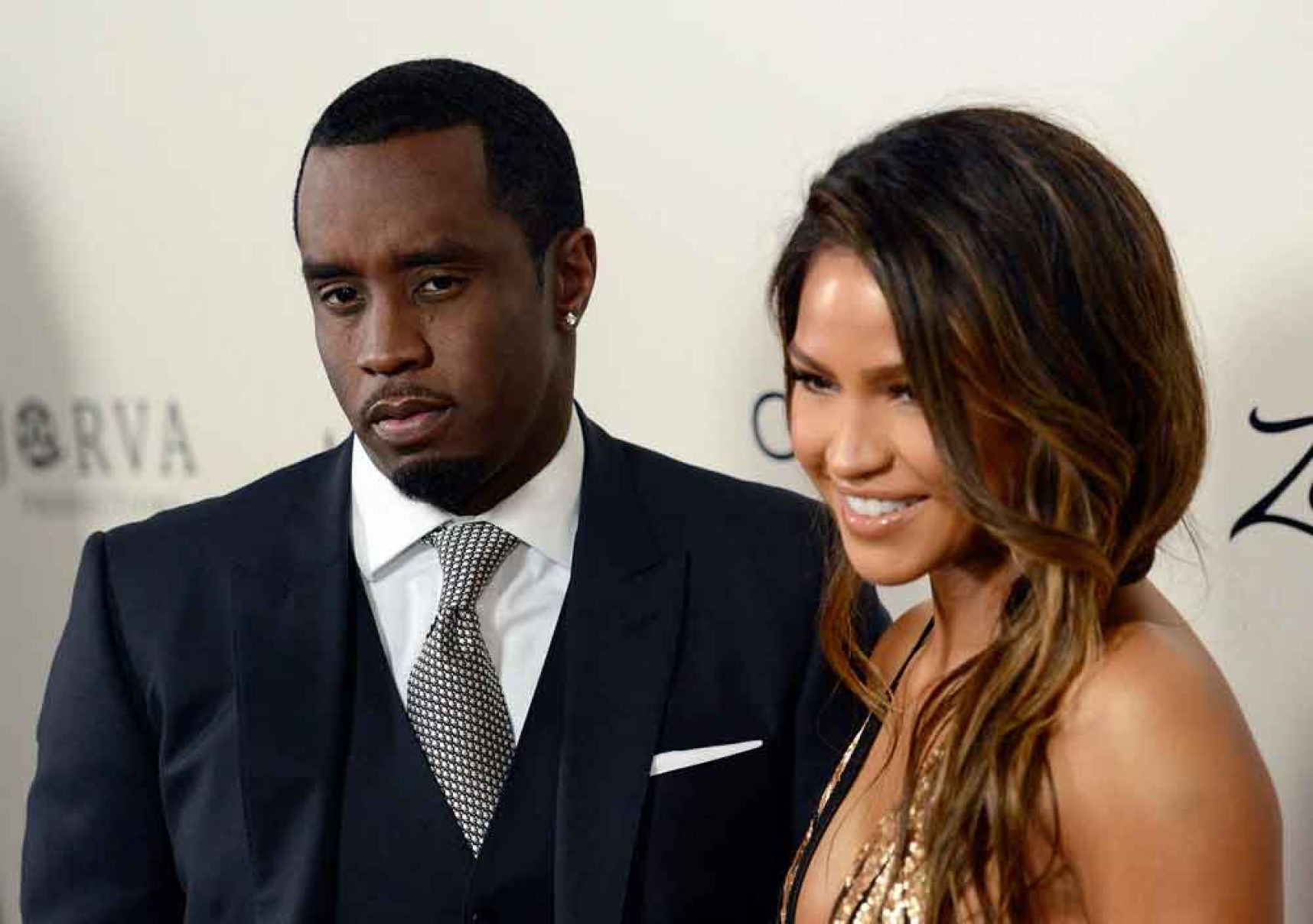 Os processos contra 'Diddy' Combs começaram depois que sua ex-namorada, a cantora Cassie Ventura, o acusou de estupro e espancamento "Diddy" e a cantora Cassie Ventura