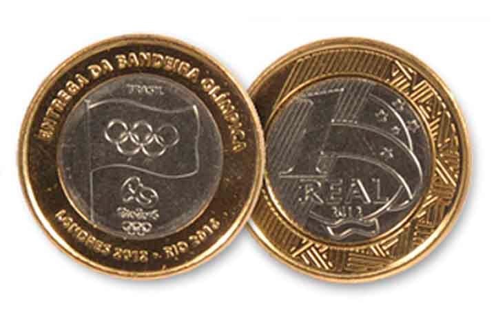 2012: Moeda de R$ 1 em comemoração à entrega da Bandeira Olímpica.